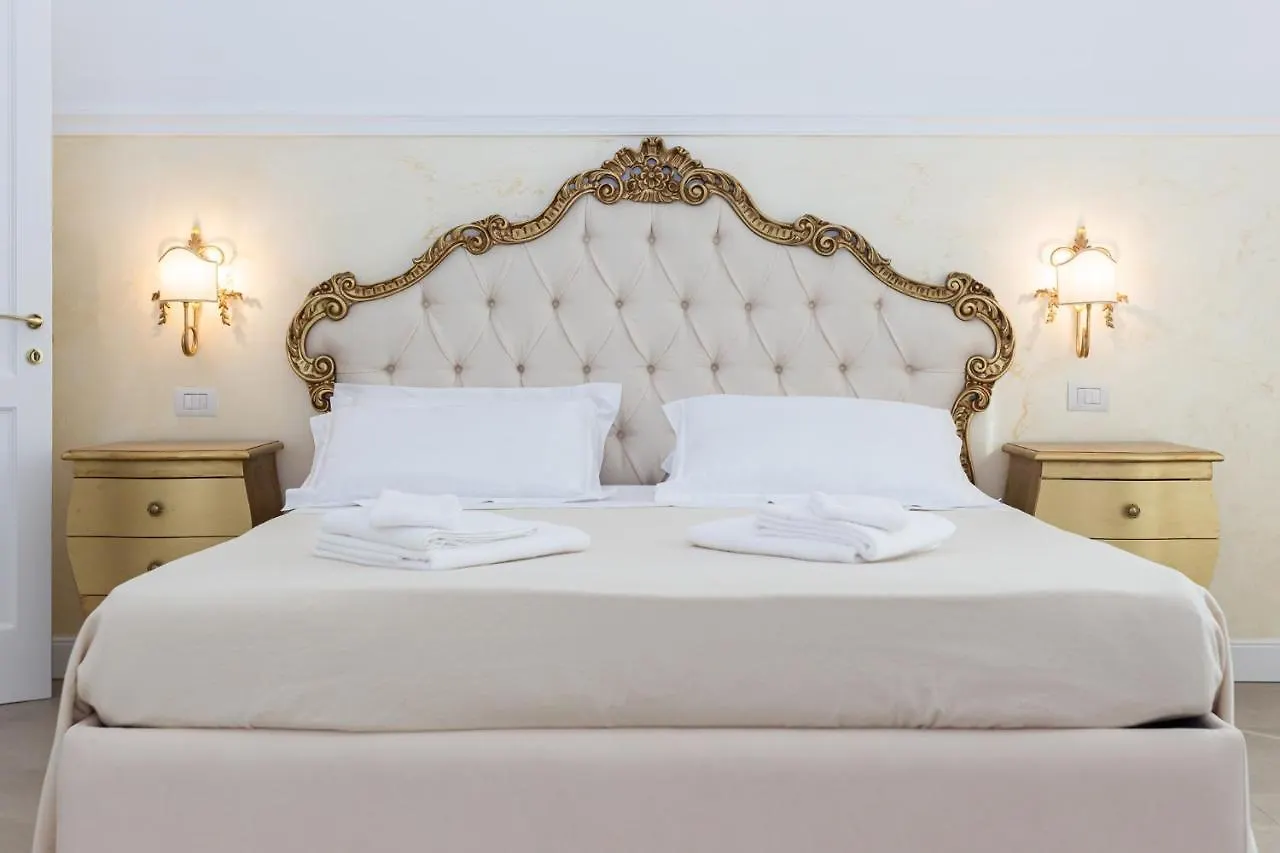 Palazzo Marini B&B Di Charme Lecce 3*,  Italy
